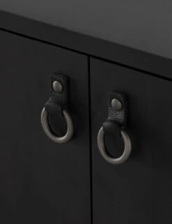 Beckett Bar Cabinet 36 Beckett Bar Cabinet -Home Furni Shop 225870 002 DET 6