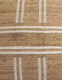 Maggie Floor Pillow -Home Furni Shop 228241 001 DET 2